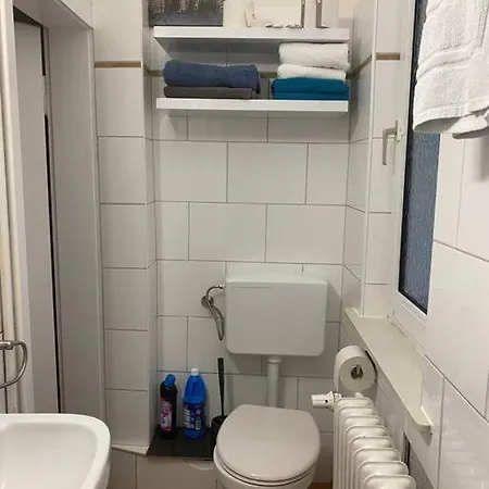 Apartment Schoene Ferienwohnung/pendlerwohnung *