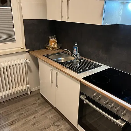 Schoene Ferienwohnung/pendlerwohnung Apartment *